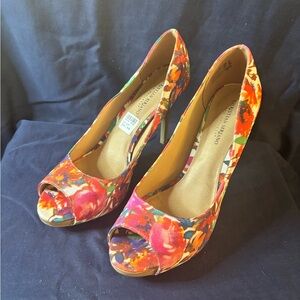 Christian Siriano Floral Peep-Toe Pumps in Pink, Orange, Red